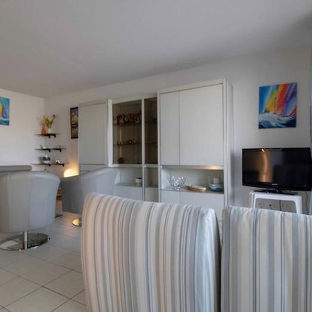 Apartment With Balcony And View On The Port Fréjus Екстериор снимка