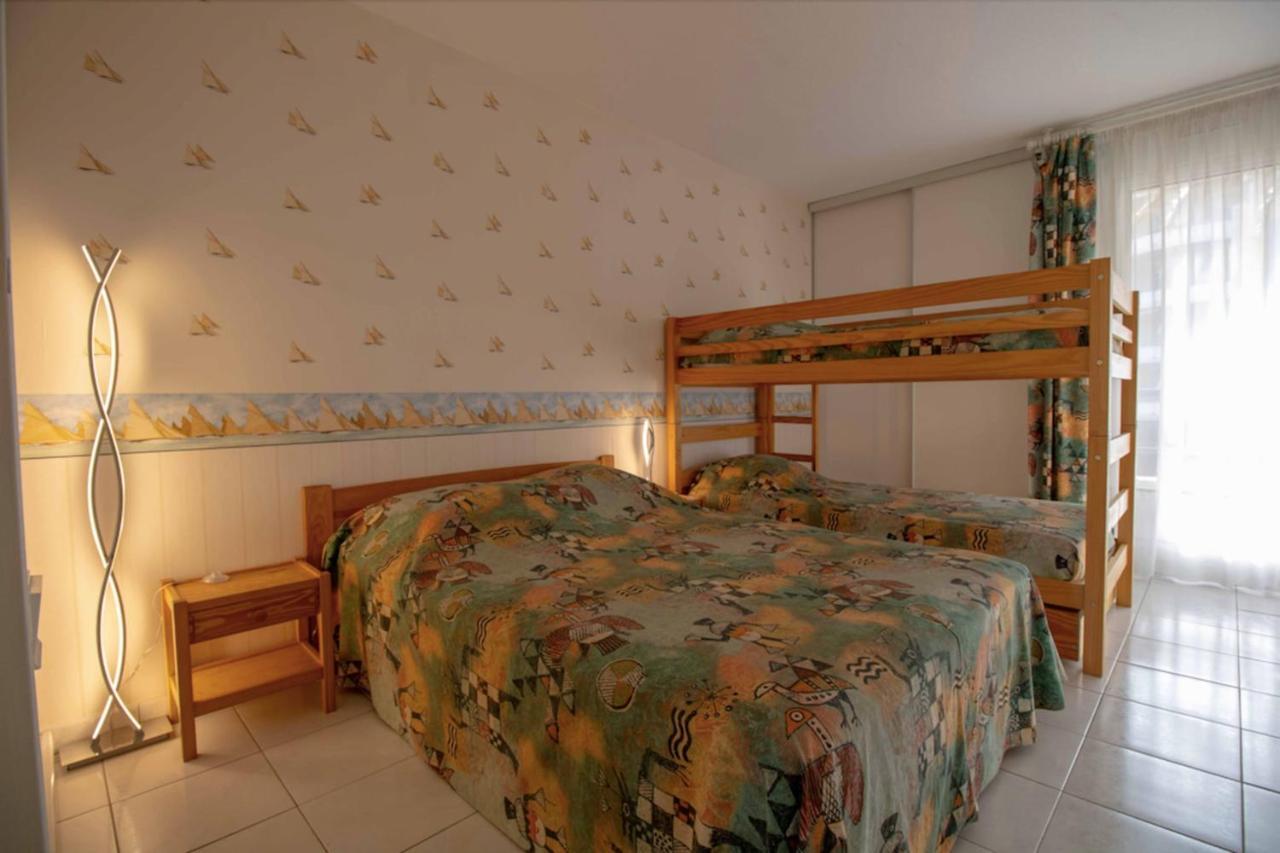 Apartment With Balcony And View On The Port Fréjus Екстериор снимка